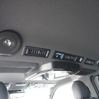 6585　令和6年式　ハイエース　スーパーGL　ダークプライムⅡ　2WD　2800cc　ディーゼル車　5人乗り　0.5万kmのサムネイル