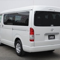 6517【新型】ハイエース ワゴンGL 2WD 2,700cc (ガソリン) 10人乗車 9kmのサムネイル