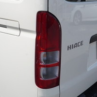 6348　オリジナルPKG　ハイエース　DX　2WD　2000cc　ガソリン車　6人乗りのサムネイル