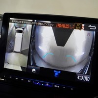 6563 【登録済み未使用車】 令和8年式 トヨタ ハイエース スーパーGL ダークプライムⅡ 2WD 2,800cc（ディーゼル車) 2/5人乗車 6kmのサムネイル