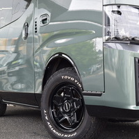 4854　CRS小牧オリジナルデモカー！ 令和5年式　キャラバン グランドプレミアムGX　2,400cc　ディーゼル車　4WD　2/5人乗り　1.4万Kmのサムネイル