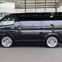 5297　8型ハイエースワゴン GL ベッドキットⅣ Ver.Ⅱ架装車　ガソリン車　2WD　2,700cc　10人乗り　17kmのサムネイル