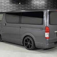 6493 令和2年式 ハイエース スーパーGL ダークプライムⅡ  2WD 2,000cc (ガソリン車)  2/5人乗車  7.1万km　のサムネイル