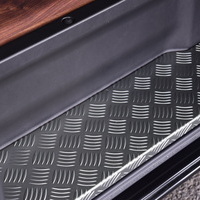 4854　CRS小牧オリジナルデモカー！ 令和5年式　キャラバン グランドプレミアムGX　2,400cc　ディーゼル車　4WD　2/5人乗り　1.4万Kmのサムネイル