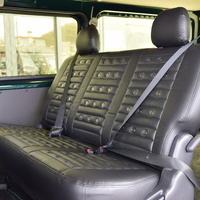 2810　CRS小牧オリジナルデモカー！ 令和5年式　ハイエースバンDX　2,000cc　ガソリン車　2WD　2/5人乗り　1.9万Kmのサムネイル