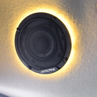 4854　CRS小牧オリジナルデモカー！ 令和5年式　キャラバン グランドプレミアムGX　2,400cc　ディーゼル車　4WD　2/5人乗り　1.4万Kmのサムネイル