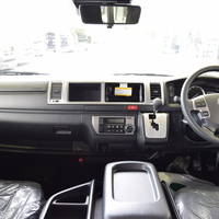 5148　8型ハイエースワゴン GL ベッドキットⅢ Ver.Ⅱ架装車　ガソリン車　2WD　2,700cc　8人乗りのサムネイル