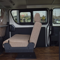 6177　8型ハイエースバン DX ビーチクルーザー架装　ガソリン車　2WD　2,000cc　3/6人乗りのサムネイル