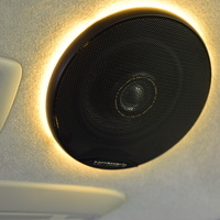 2810　CRS小牧オリジナルデモカー！ 令和5年式　ハイエースバンDX　2,000cc　ガソリン車　2WD　2/5人乗り　1.9万Kmのサムネイル