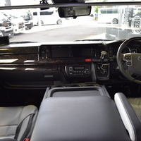 6692　令和6年式 ハイエース ワゴンGL ファインテックツアラー　2WD　2700cc　ガソリン車　10人乗り　0.2万kmのサムネイル