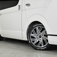 6719 令和7年式 ハイエース スーパーGL ダークプライムⅡ  2WD 2,800cc (ディーゼル車)  2/5人乗車 0.2万km 車検令和9年10月のサムネイル