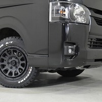 6687 令和5年式 ハイエース スーパーGL ダークプライムⅡ  4WD 2,800cc (ディーゼル車)  2/5人乗車 4.8万kmのサムネイル
