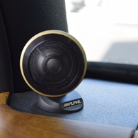 6578　令和5年式 ハイエース ワゴンGL ファインテックツアラー　2WD　2700cc　ガソリン車　10人乗り　1.3万Kmのサムネイル