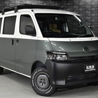 5999 タウンエースバン GL  4WD 1,500cc (ガソリン車)  2/5人乗車のサムネイル