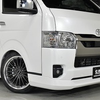 6384 8型ハイエース スーパーGL ダークプライムS  4WD 2,800CC ディーゼル車 4ナンバー 2/5人乗りのサムネイル
