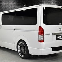 6384 8型ハイエース スーパーGL ダークプライムS  4WD 2,800CC ディーゼル車 4ナンバー 2/5人乗りのサムネイル