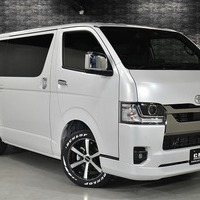 6580 9型ハイエース スーパーGL ダークプライムⅡ 2WD 2,800cc ディーゼル車 4ナンバー 2/5人乗りのサムネイル