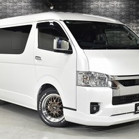 6683 令和7年式 ハイエース ワゴンGL  2WD 2,700cc (ガソリン車)  10人乗車 0.6万kmのサムネイル