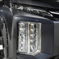 6466 令和8年式 登録済未使用車 【新型】三菱デリカ D:5  P   4WD 2,200cc (ディーゼル車)  8人乗り 25km 車検:令和11年2月のサムネイル