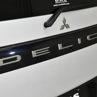 6462 令和8年式 登録済未使用車 【新型】三菱デリカ D:5  P   4WD 2,200cc (ディーゼル車)  8人乗り 25km 車検:令和11年3月のサムネイル