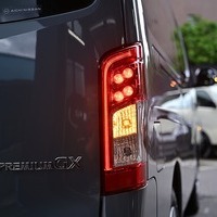 5884.令和8年式 キャラバン グランドプレミアムGX 寒冷地仕様 4WD 2,400cc ディーゼル車 走行59キロ 新車未登録のサムネイル