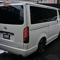 6753.平成29年式 ハイエース スーパーGL 4WD 3,000cc ディーゼル車 走行10.5万キロ 検査1年付きのサムネイル