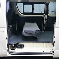 6360.令和8年式 ハイエースバン DX 2WD 2,000cc ガソリン車 走行8キロ 新車未登録のサムネイル