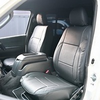 6753.平成29年式 ハイエース スーパーGL 4WD 3,000cc ディーゼル車 走行10.5万キロ 検査1年付きのサムネイル
