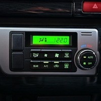 6753.平成29年式 ハイエース スーパーGL 4WD 3,000cc ディーゼル車 走行10.5万キロ 検査1年付きのサムネイル