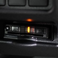 6860 令和8年式 ハイエース スーパーGL ダークプライムⅡ  2WD 2,000cc (ガソリン車)  2/5人乗車 70km 車検:令和10年3月2日　のサムネイル