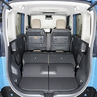 6104  令和7年式 デリカミニ T PREMIUM デリマル 4WD 660cc ガソリン車 4人乗車 370㎞ 車検:令和10年11月20日のサムネイル