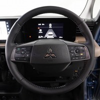 6104  令和7年式 デリカミニ T PREMIUM デリマル 4WD 660cc ガソリン車 4人乗車 370㎞ 車検:令和10年11月20日のサムネイル
