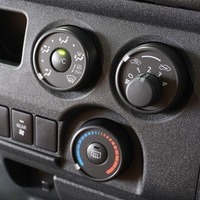 6321 8型ハイエース DX  2WD 2,000CC ガソリン車 4ナンバー 3/6人乗りのサムネイル