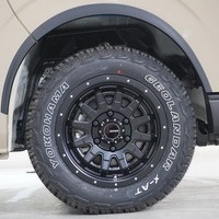 6370 8型ハイエース DX  2WD 2,000CC ガソリン車 4ナンバー 3/6人乗りのサムネイル