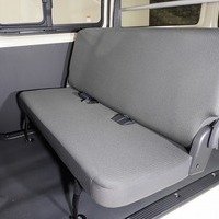 6369 8型ハイエース DX  2WD 2,000CC ガソリン車 4ナンバー 3/6人乗りのサムネイル