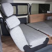 6148 8型ハイエース DX  2WD 2,000CC ガソリン車 4ナンバー 3/6人乗りのサムネイル