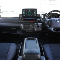 6652　令和4年式　ハイエース　スーパーGL　ダークプライムⅡ　4WD　2800cc　ディーゼル車　5人乗り　7.4万kmのサムネイル