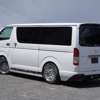 5691　ESSEXオリジナルデモカー　令和7年式　ハイエース　スーパーGL　ダークプライムS　2WD　2800cc　ディーゼル車　5人乗り　1.3万kmのサムネイル
