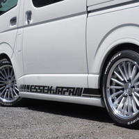 5691　ESSEXオリジナルデモカー　令和7年式　ハイエース　スーパーGL　ダークプライムS　2WD　2800cc　ディーゼル車　5人乗り　1.3万kmのサムネイル
