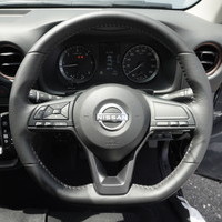 6018　令和8年式　キャラバン　GRANDプレミアムGX　4WD　2400cc　ディーゼル車　18kmのサムネイル