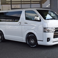 6576　8型ハイエースバン DARK PRIMEⅡ　ガソリン車　2WD　2,000cc　2/5人乗り　11kmのサムネイル