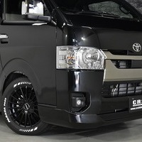 6860 令和8年式 ハイエース スーパーGL ダークプライムⅡ  2WD 2,000cc (ガソリン車)  2/5人乗車 70km 車検:令和10年3月2日　のサムネイル