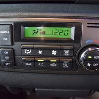 6862 令和7年式 ハイエースバン DARK PRIMEⅡ ワイドボディ　リムジン8架装　2WD 2,700cc (ディーゼル車) 8人乗車 1.1万km ３ナンバーのサムネイル