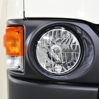 6369 8型ハイエース DX  2WD 2,000CC ガソリン車 4ナンバー 3/6人乗りのサムネイル