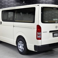 6148 8型ハイエース DX  2WD 2,000CC ガソリン車 4ナンバー 3/6人乗りのサムネイル