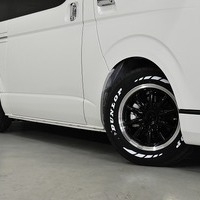 6424 8型ハイエース スーパーGL ダークプライムS  2WD 2,800CC ディーゼル車 4ナンバー 2/5人乗りのサムネイル