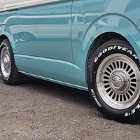 6864　令和7年式　ハイエース　スーパーGL　ダークプライム2　Carica　USstyle　2WD　2000cc　ガソリン車　5人乗り　50kmのサムネイル