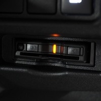 6094 8型ハイエース コミューターGL  2WD 2,800cc ディーゼル車　2ナンバー  14人乗り 20kmのサムネイル