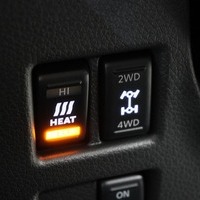 6016 令和8年式 登録済未使用車 日産 キャラバン GRANDプレミアム GX  4WD 2,400cc(ディーゼル車) 2/5人乗車 40km 車検:令和10年3月29日のサムネイル