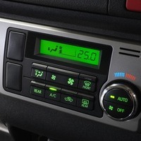 6988 平成26年式 ハイエース スーパーGL   2WD 3,000c (ディーゼル車)  2/5人乗車 9.9万km　のサムネイル